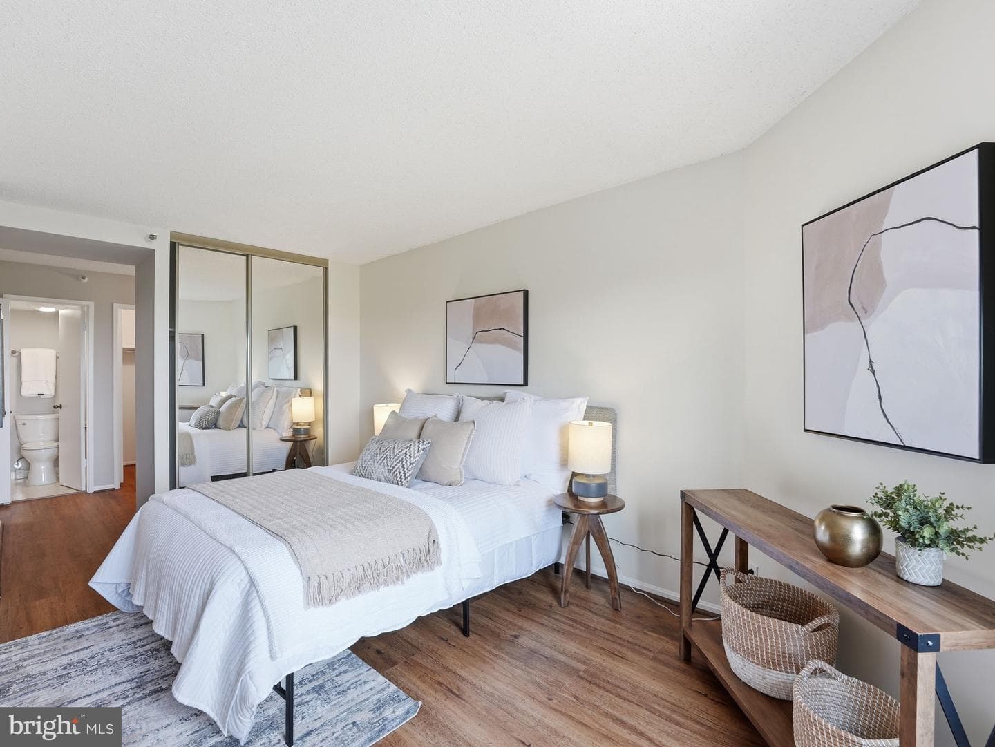 1600 N Oak Street #1119 photo 26
