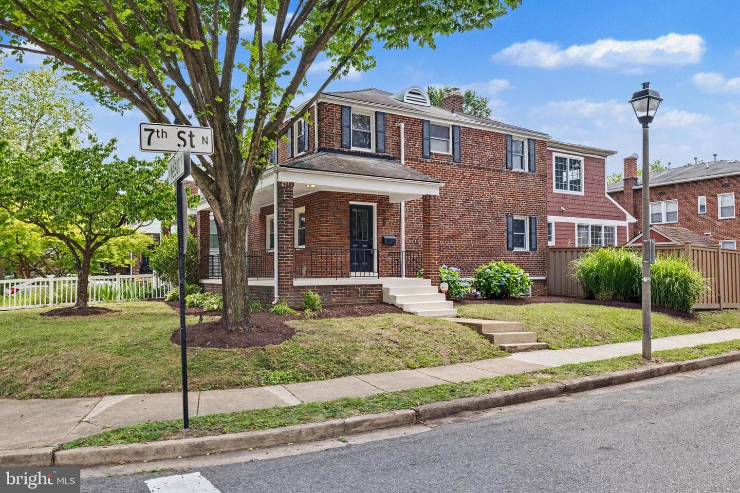 638 N Nelson Street N, Arlington