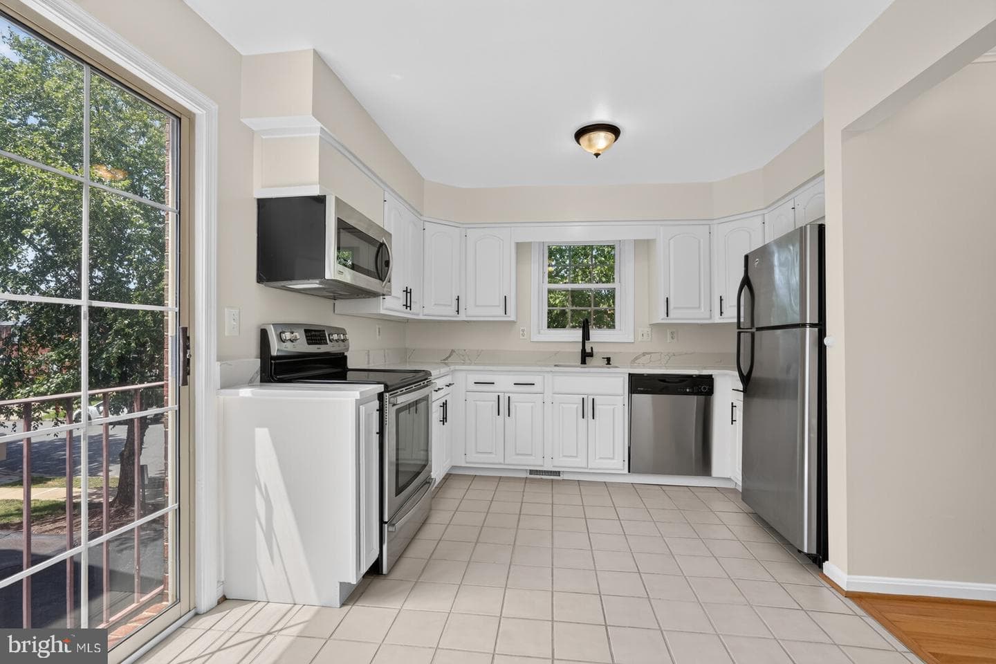 1869 N Adams Street photo 18