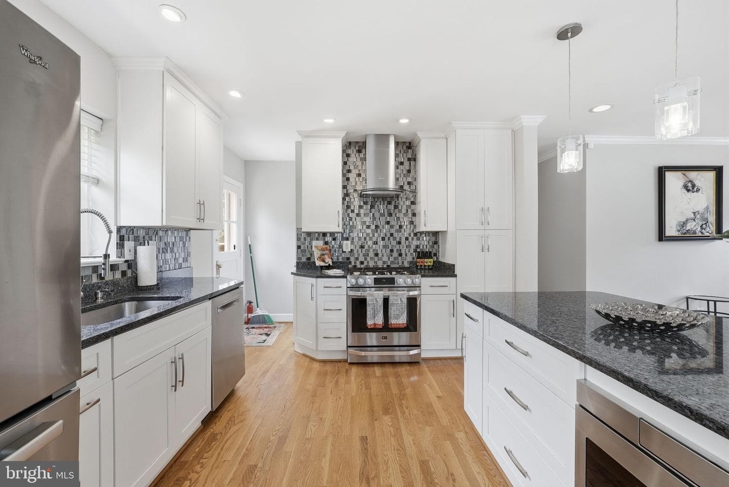6719 Williamsburg Boulevard photo 13