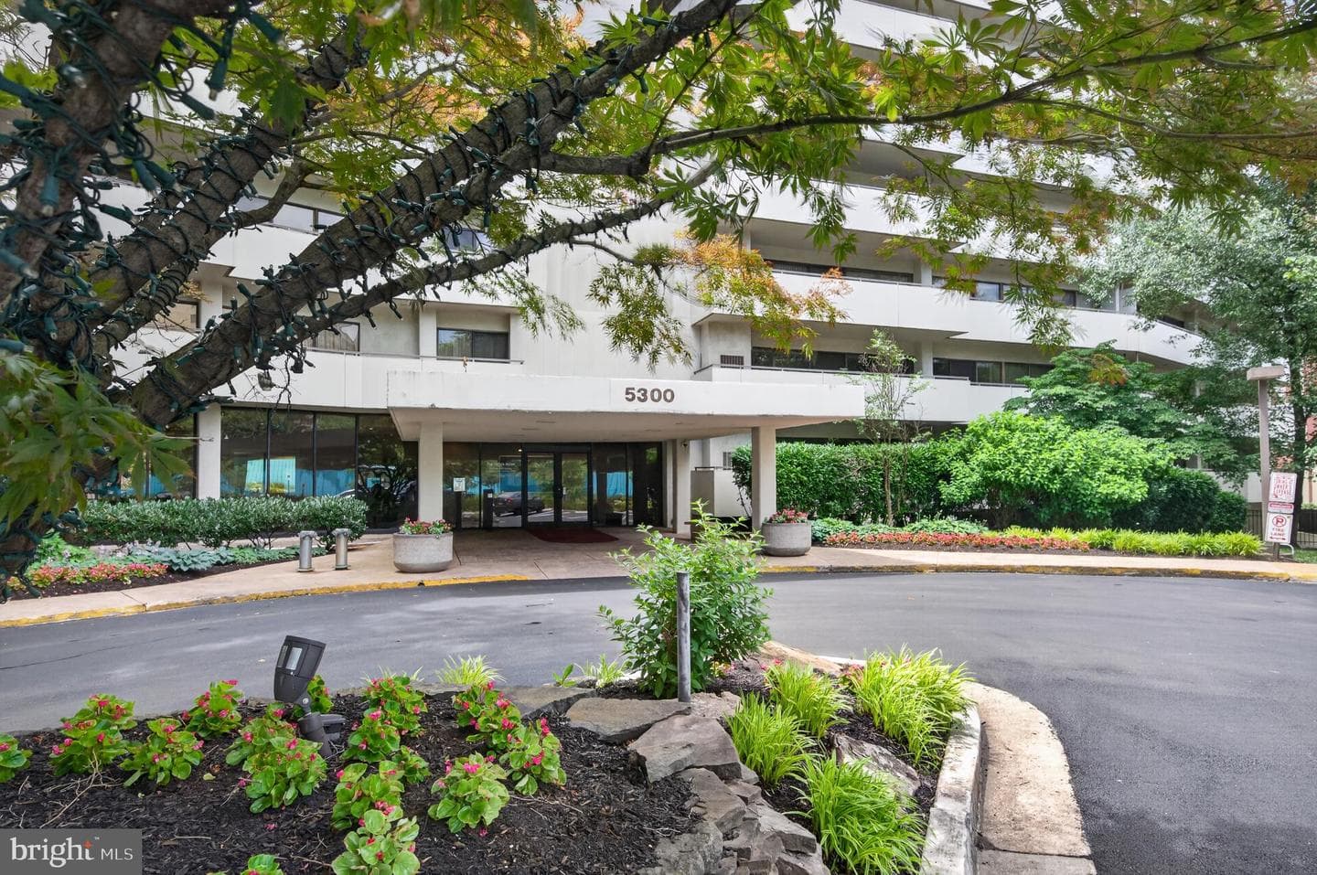 5300 Columbia Pike #701 photo 62