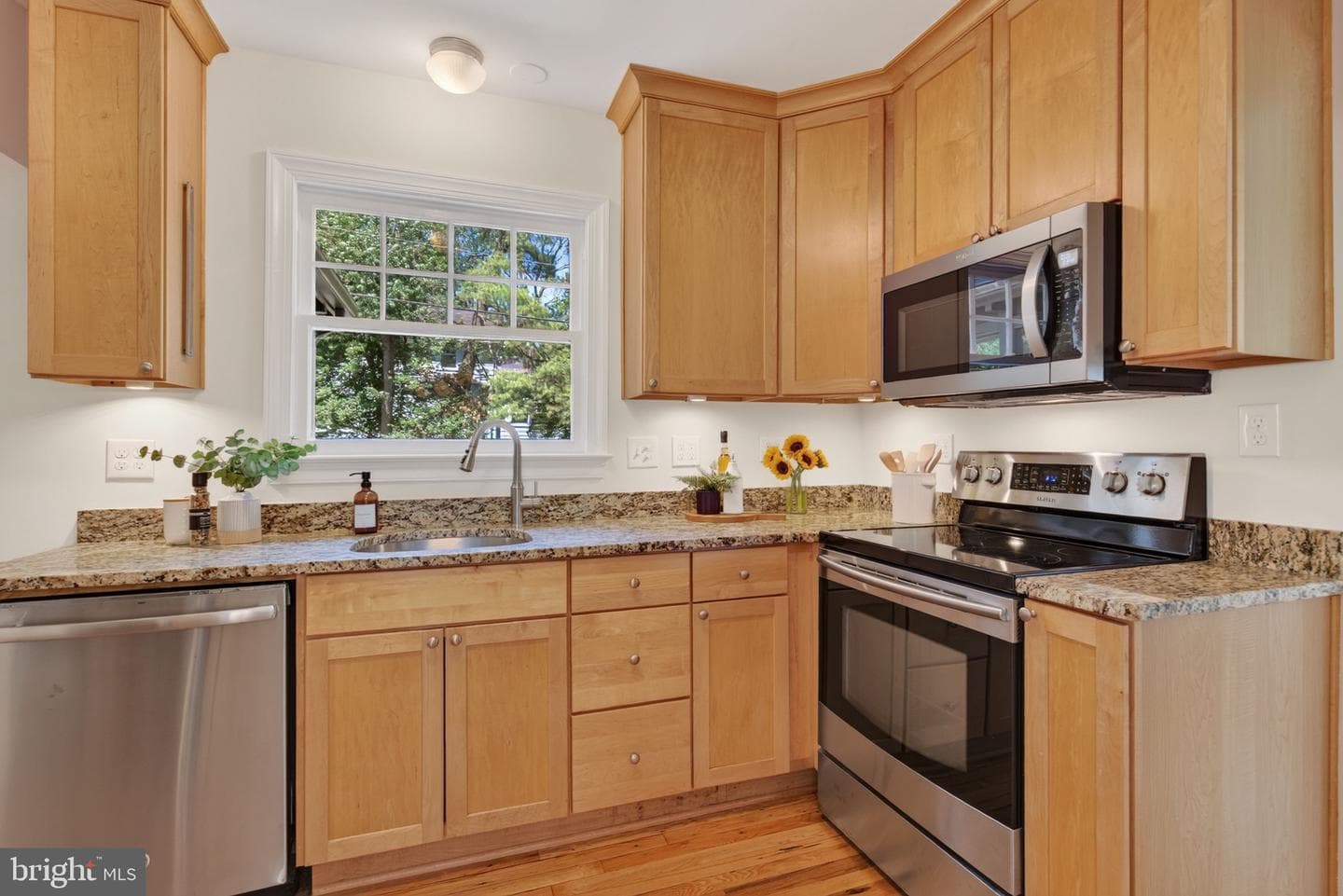 745 26th Street S photo 22