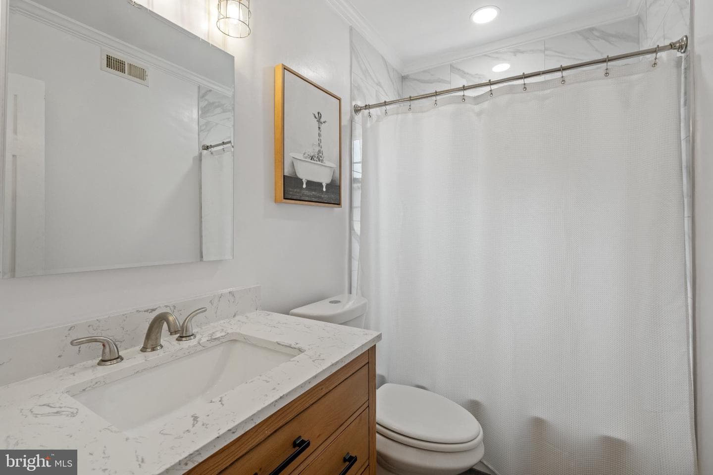 1021 S Barton Street #124 photo 14