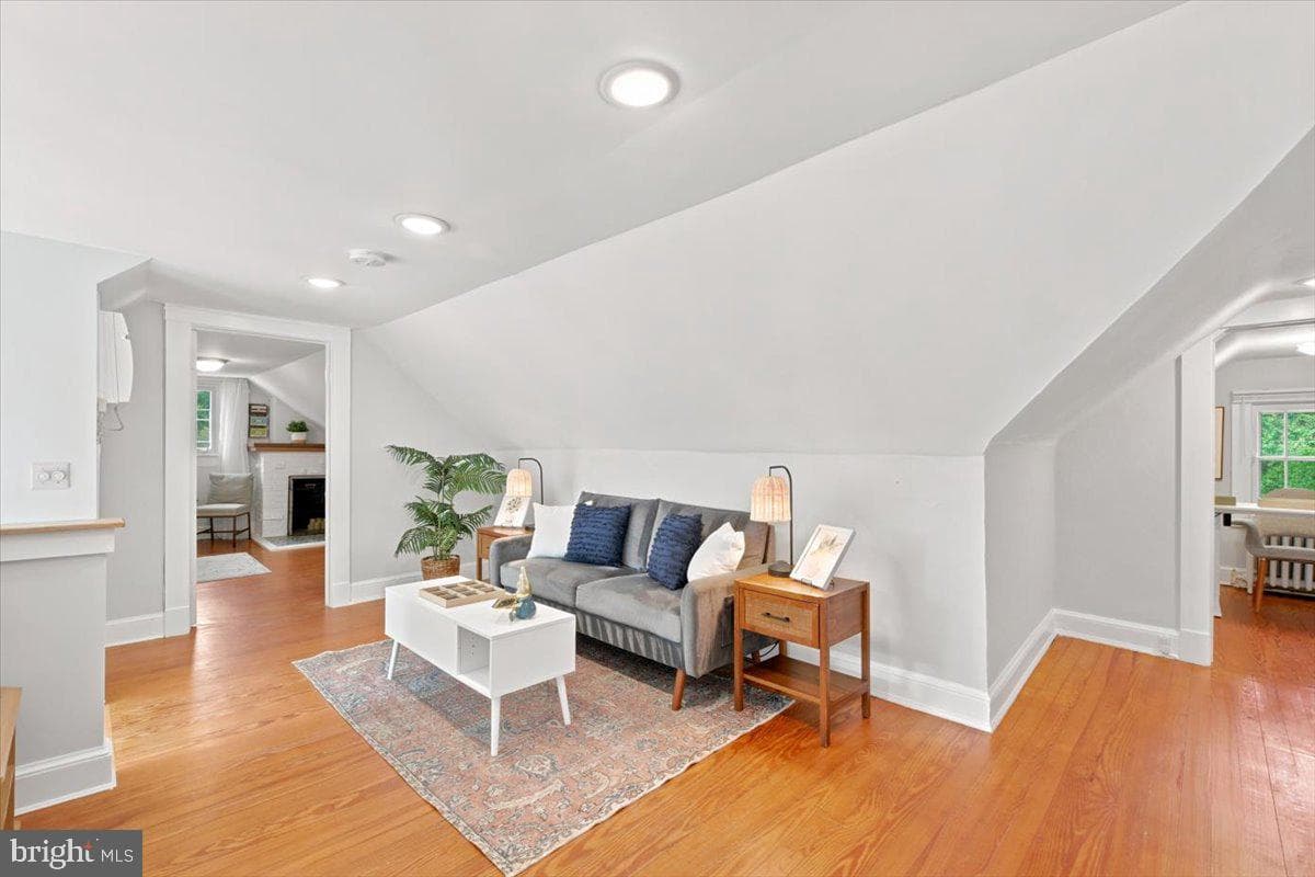 2800 S Arlington Ridge Road photo 28