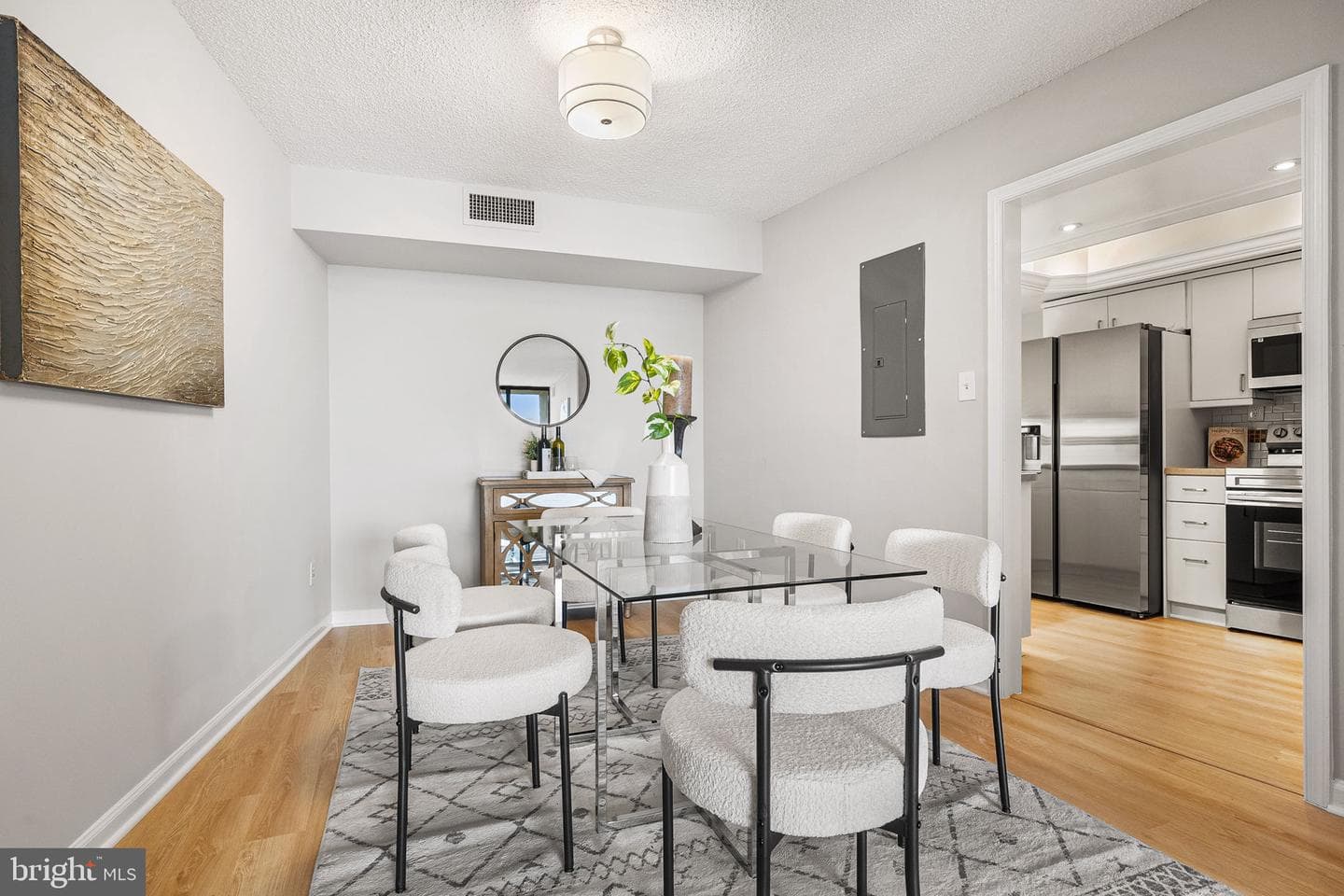1101 S Arlington Ridge Road #212 photo 22