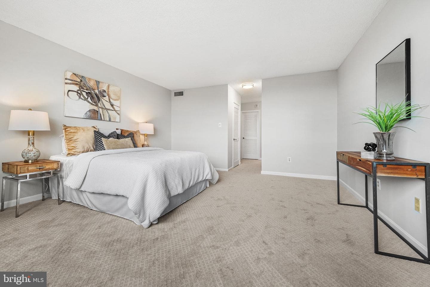 1101 S Arlington Ridge Road #212 photo 32