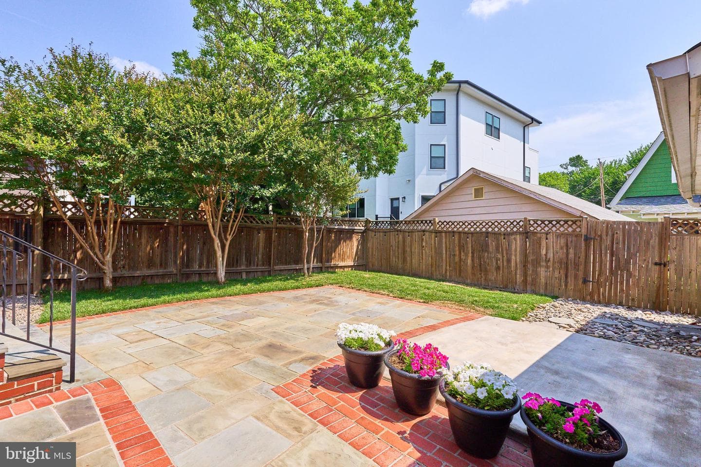 255 N Bryan Street photo 52