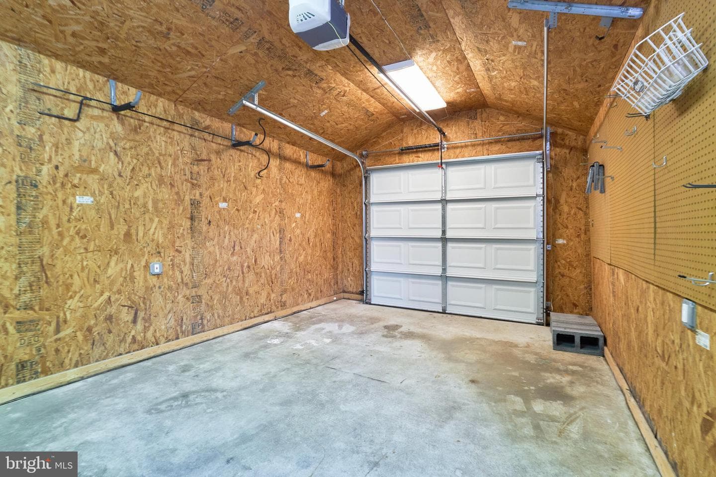 255 N Bryan Street photo 55