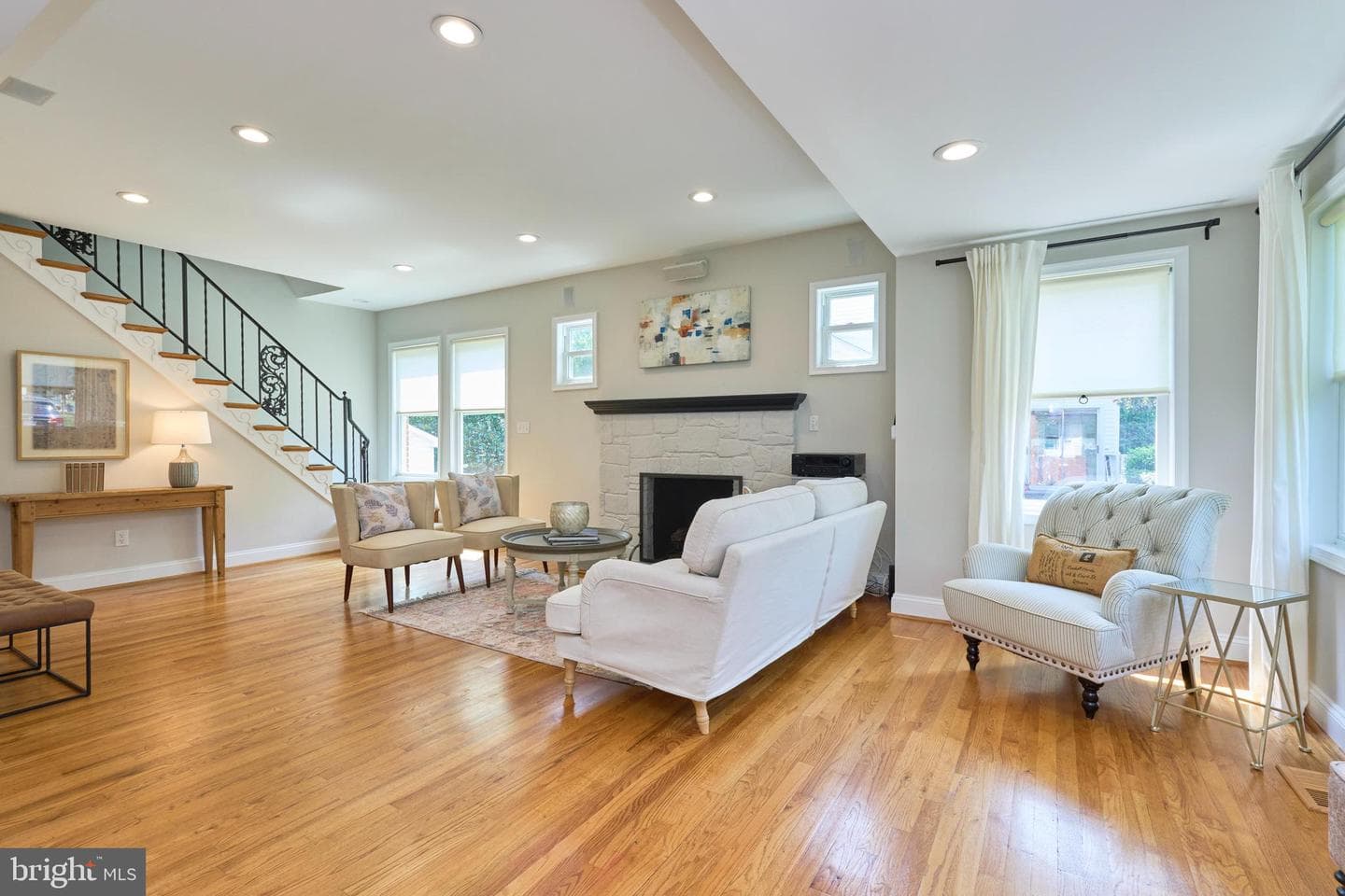 255 N Bryan Street photo 9