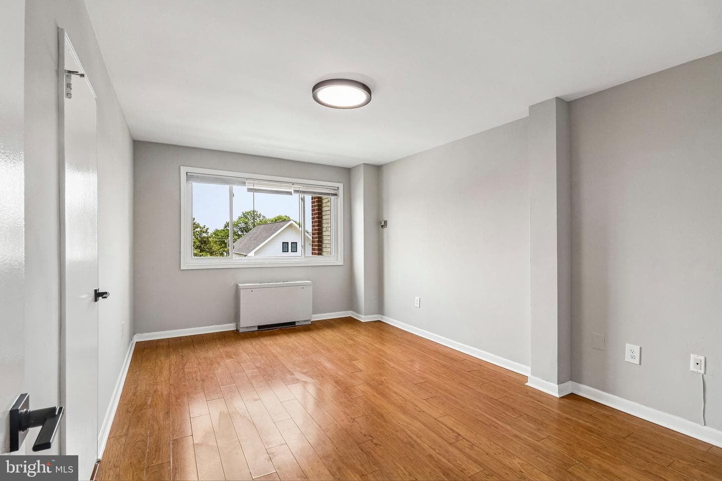 1830 Columbia Pike #306 photo 18