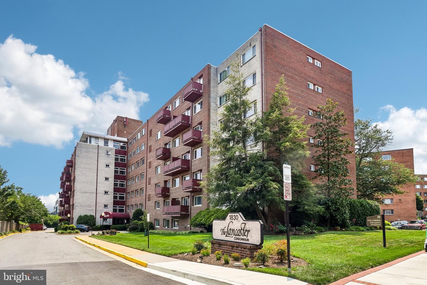 1830 Columbia Pike #306 photo 34