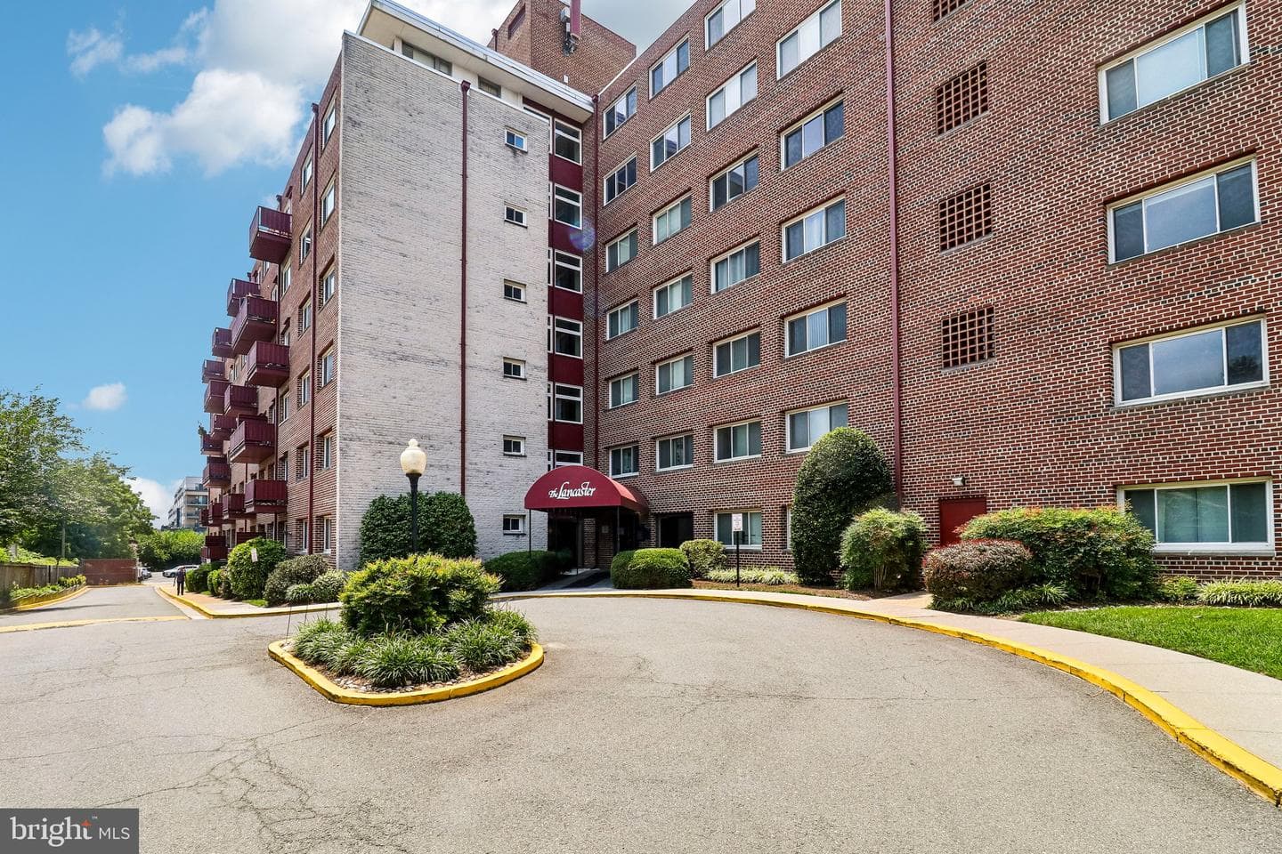 1830 Columbia Pike #306 photo 35
