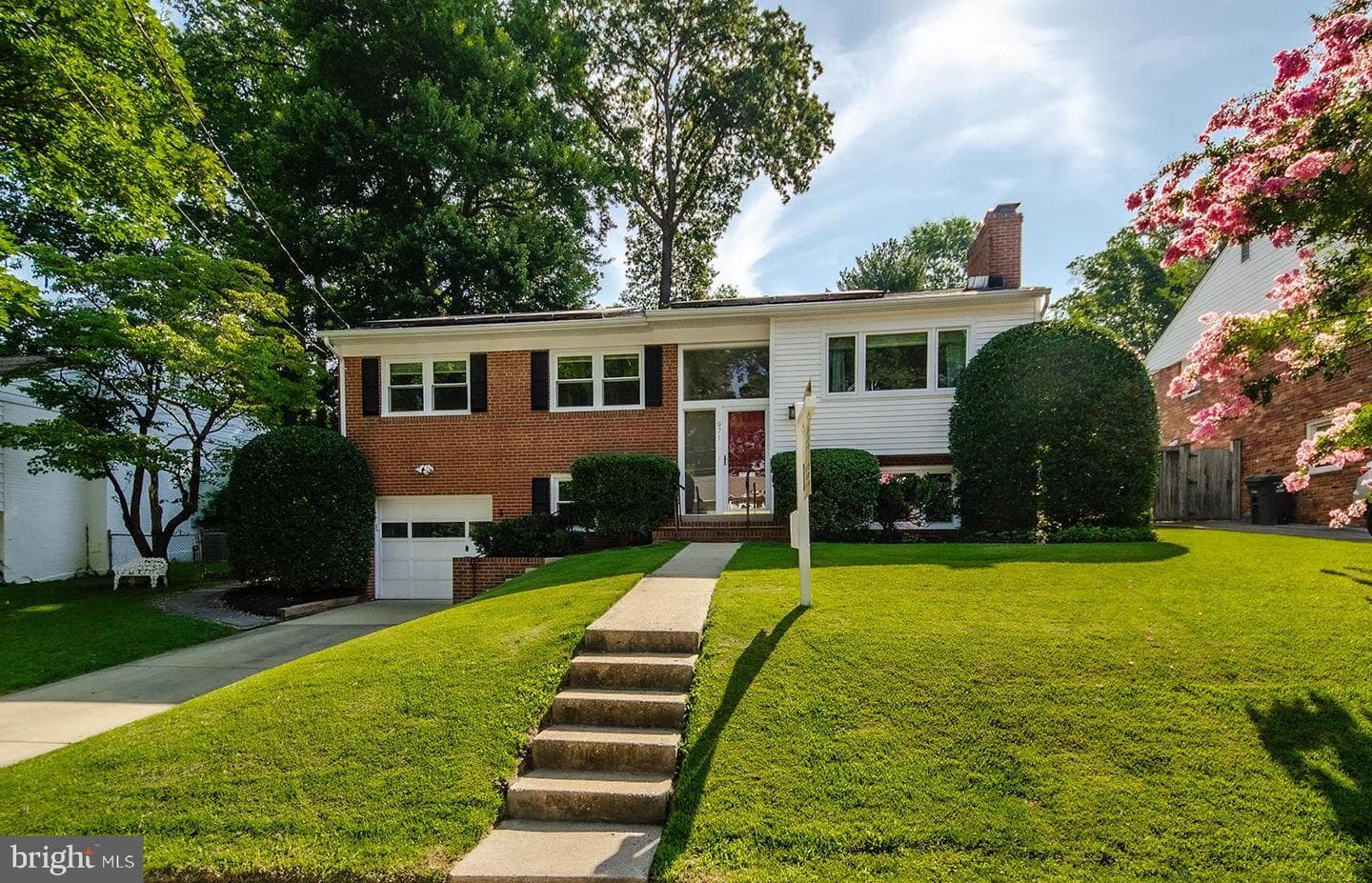 971 N Rochester Street, Arlington