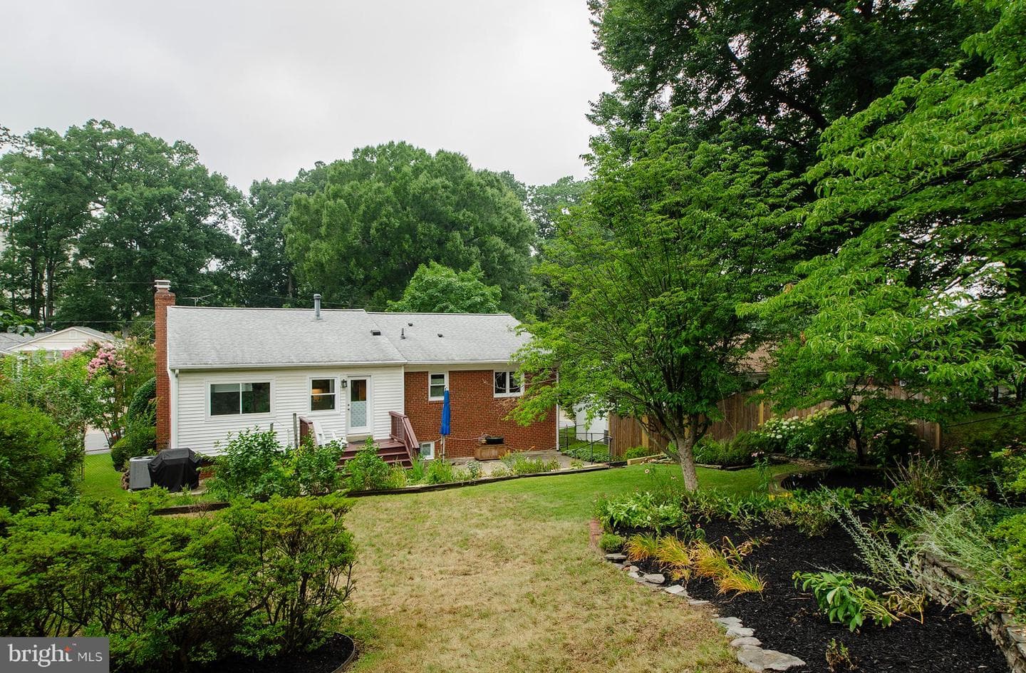 971 N Rochester Street photo 32