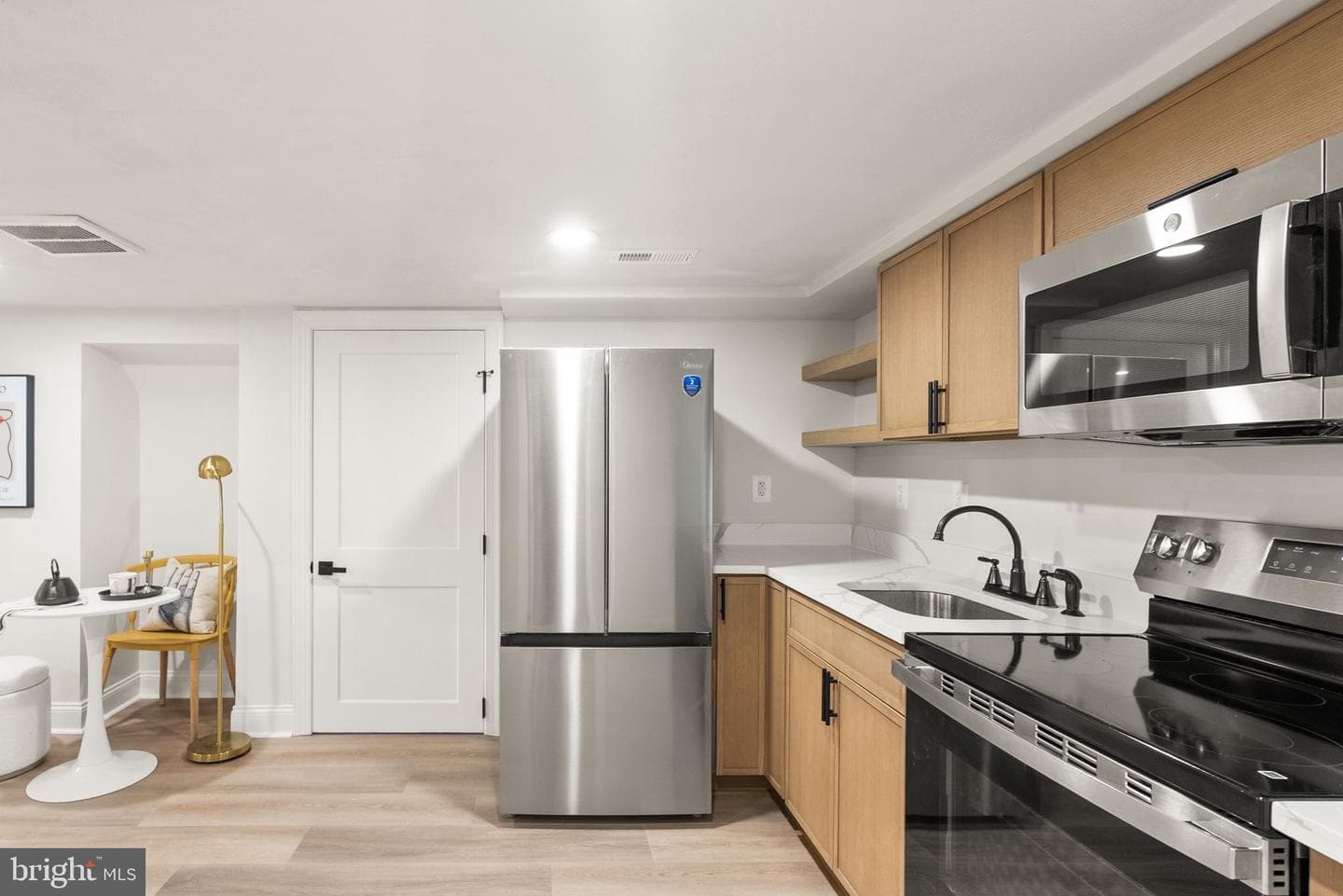 4006 N Glebe Road photo 38