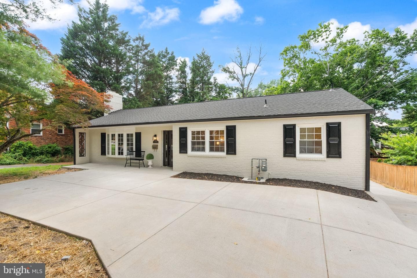 4006 N Glebe Road photo 4