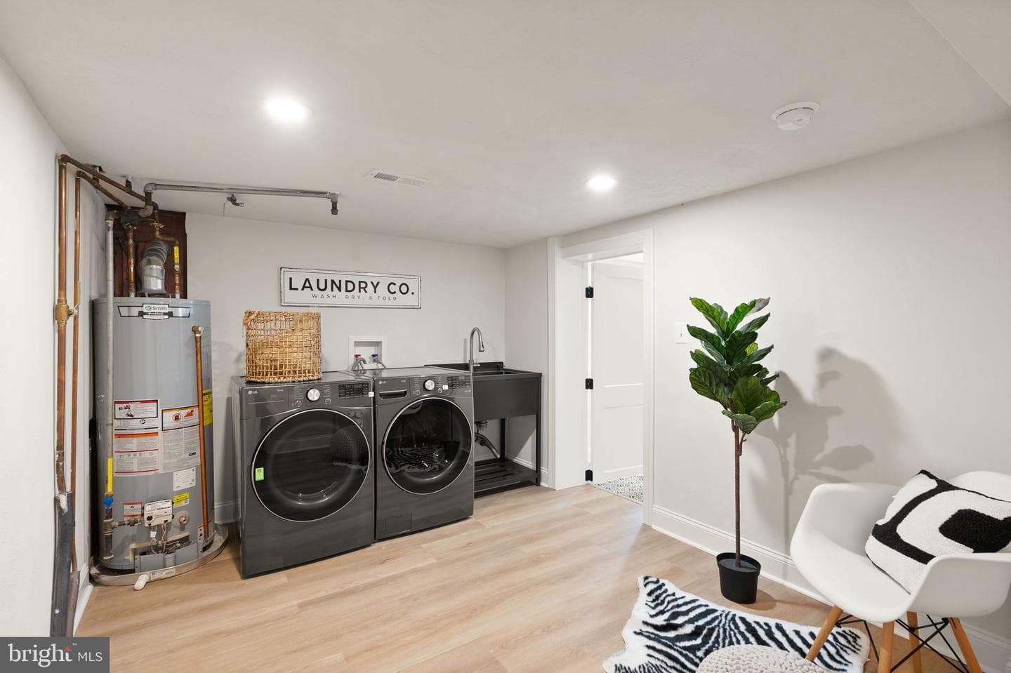 4006 N Glebe Road photo 59