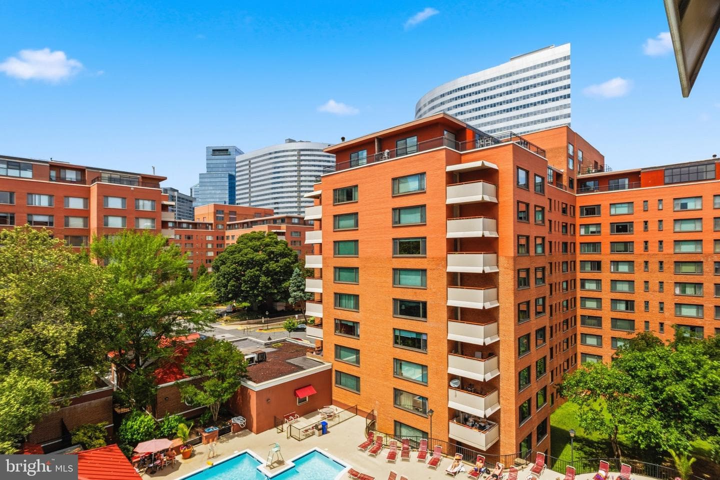1011 Arlington Boulevard #707 photo 17