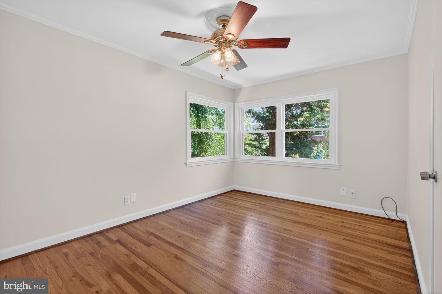2426 N Nottingham Street photo 14
