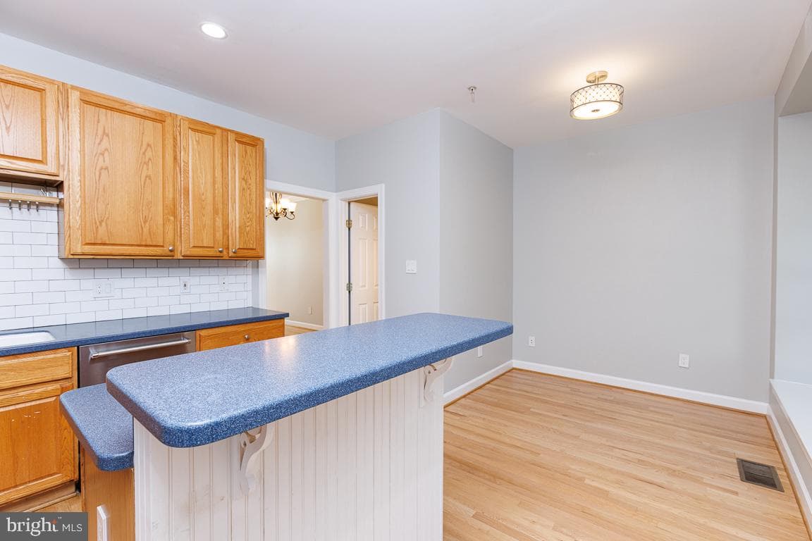 504 N Thomas Street #j photo 25