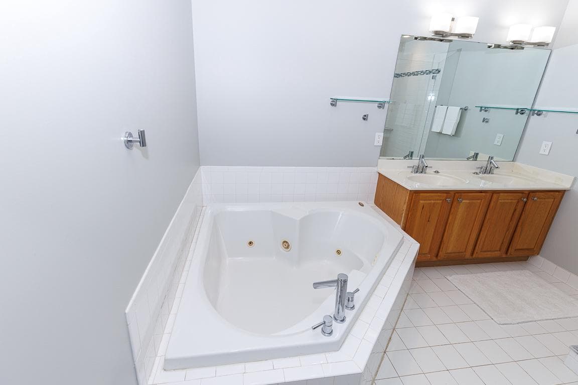 504 N Thomas Street #j photo 36