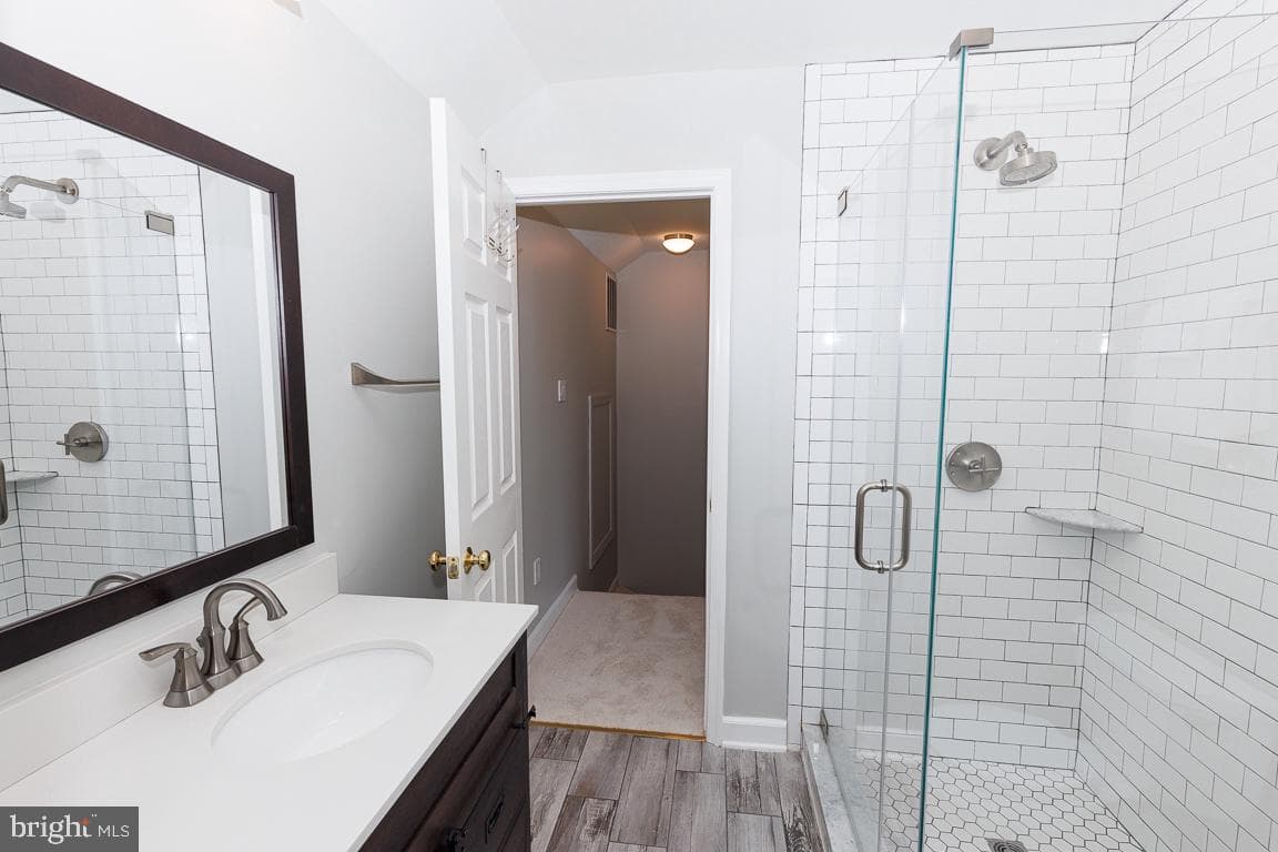 504 N Thomas Street #j photo 54