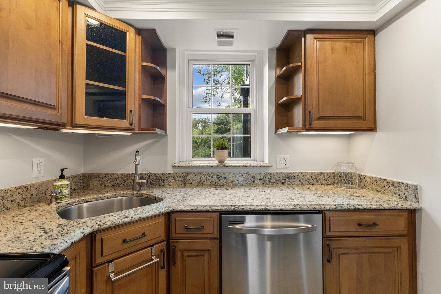 3010 S Columbus Street #b2 photo 13