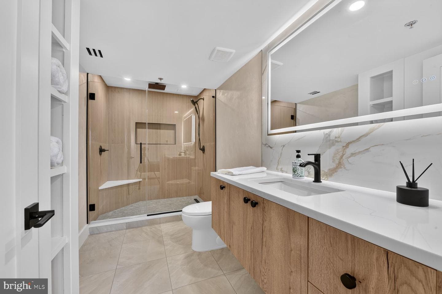 1401 N Oak Street #903 photo 27