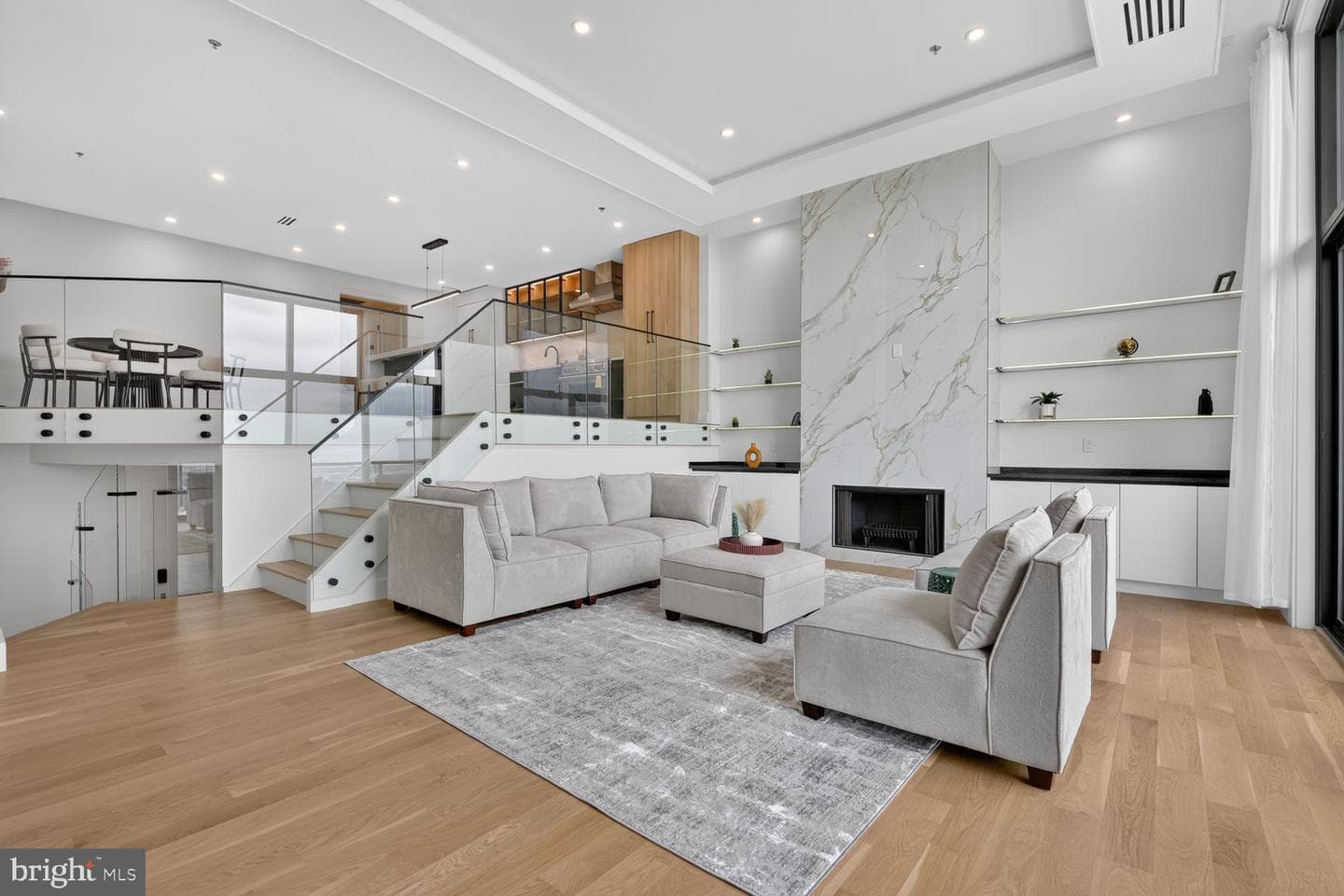 1401 N Oak Street #903 photo 3
