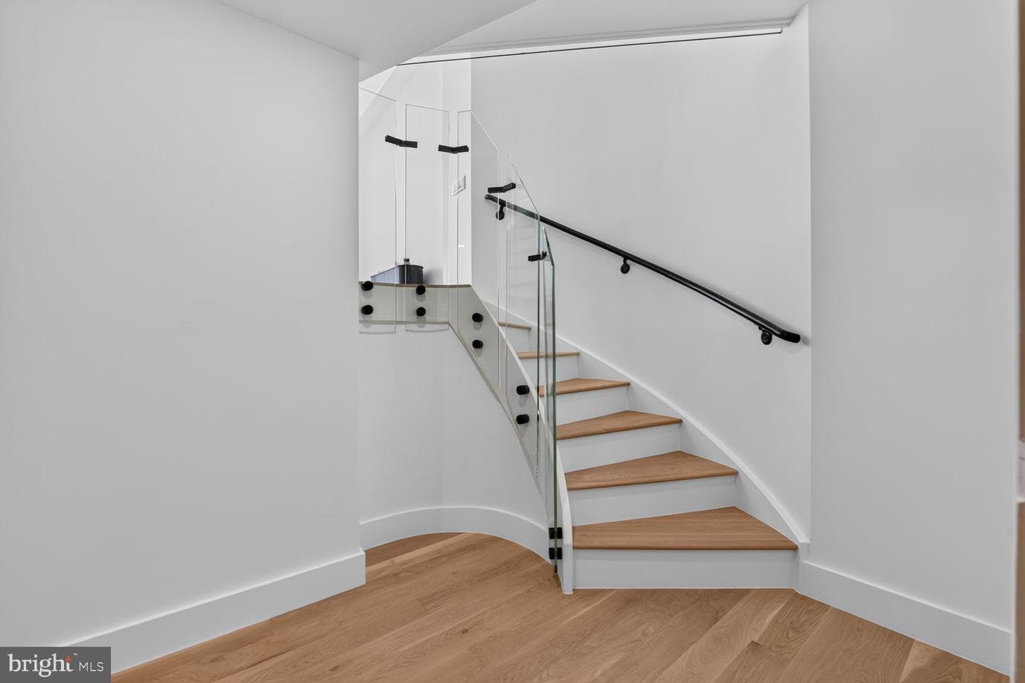 1401 N Oak Street #903 photo 34