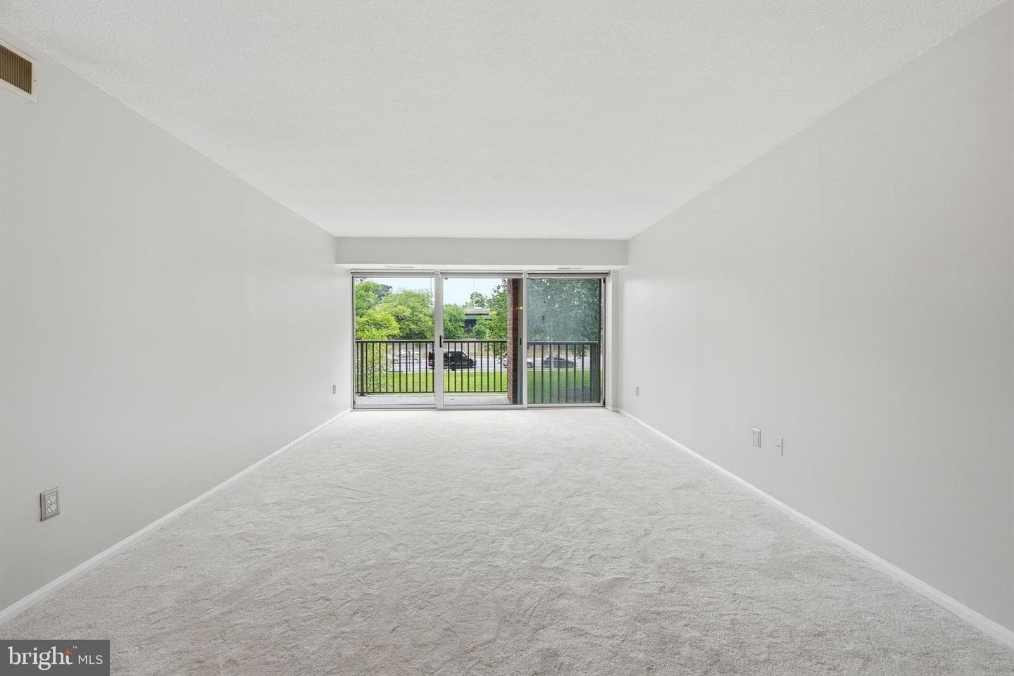 1300 Army Navy Drive #205 photo 6