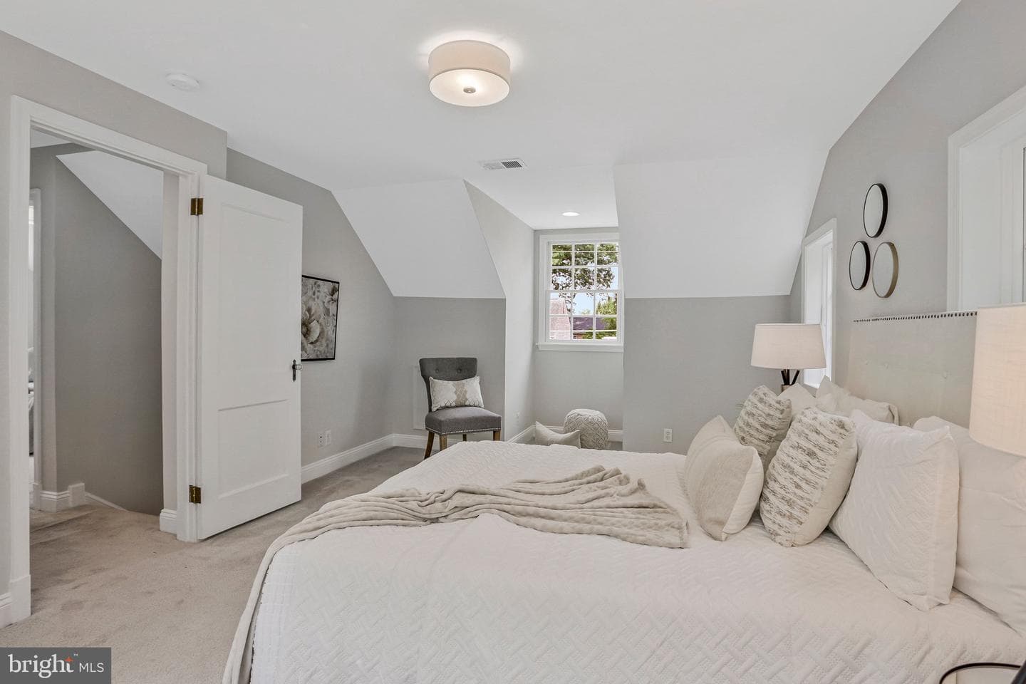 1115 N Harrison Street photo 22