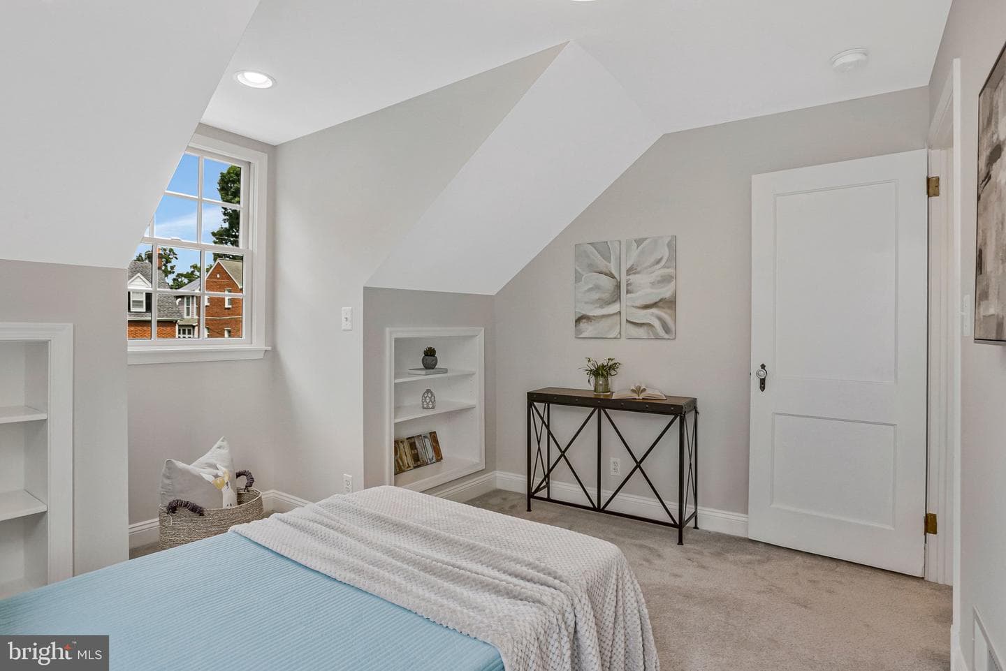 1115 N Harrison Street photo 27