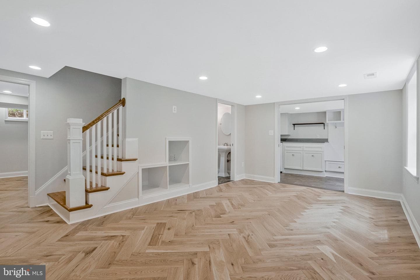 1115 N Harrison Street photo 28