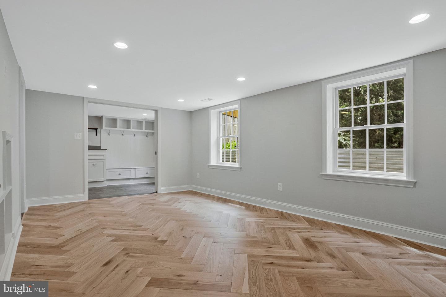 1115 N Harrison Street photo 30