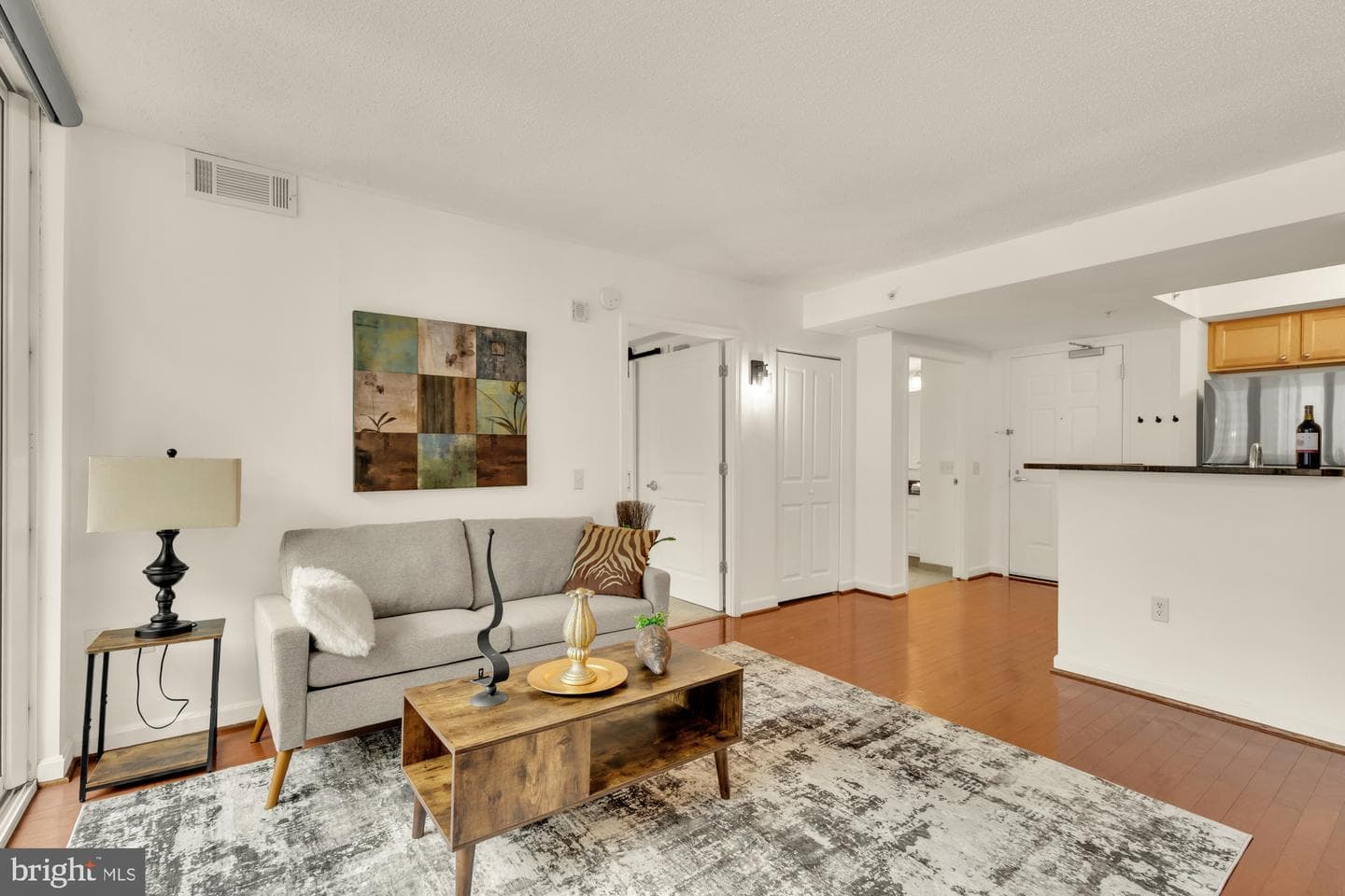 880 N Pollard Street #801 photo 12