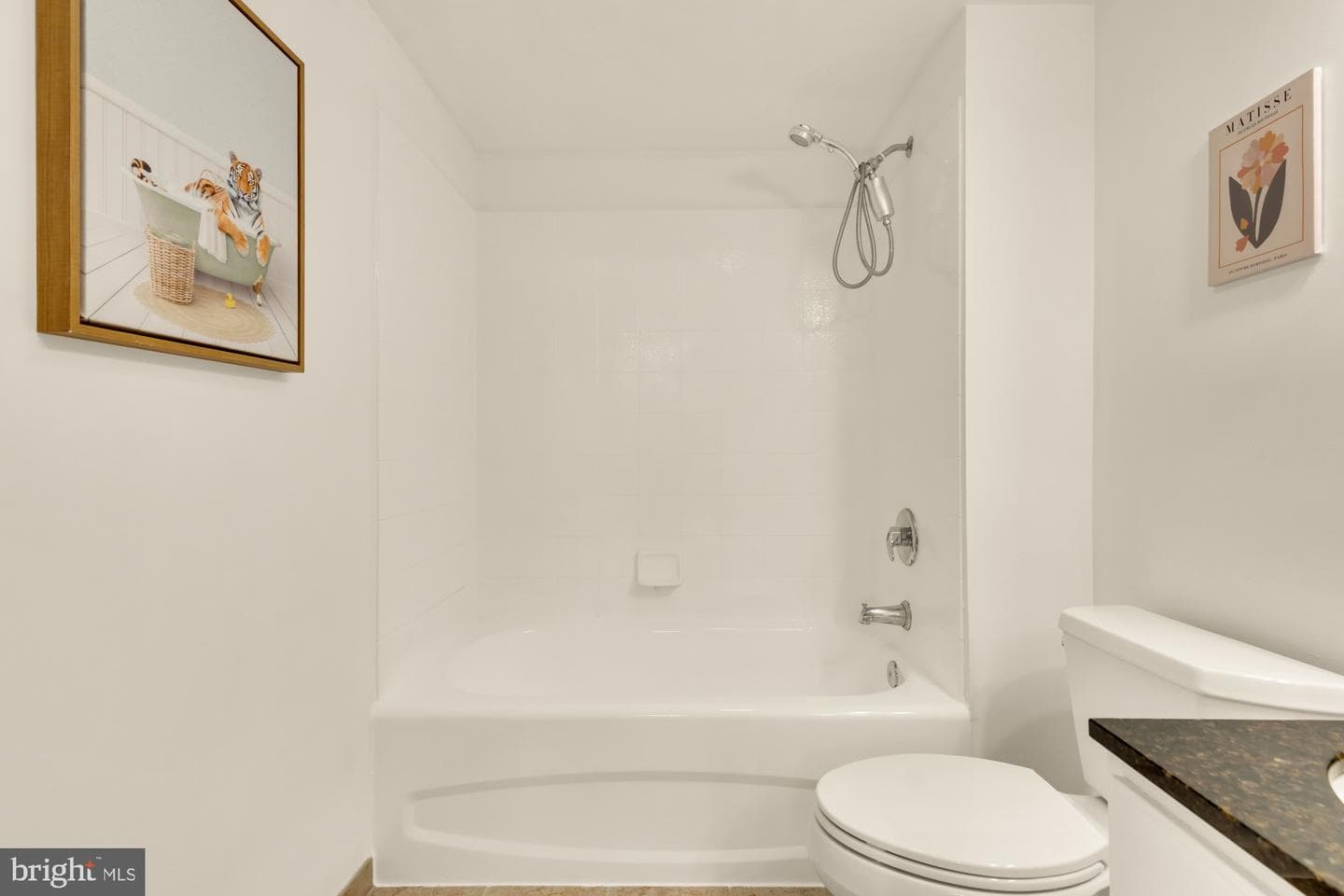 880 N Pollard Street #801 photo 17