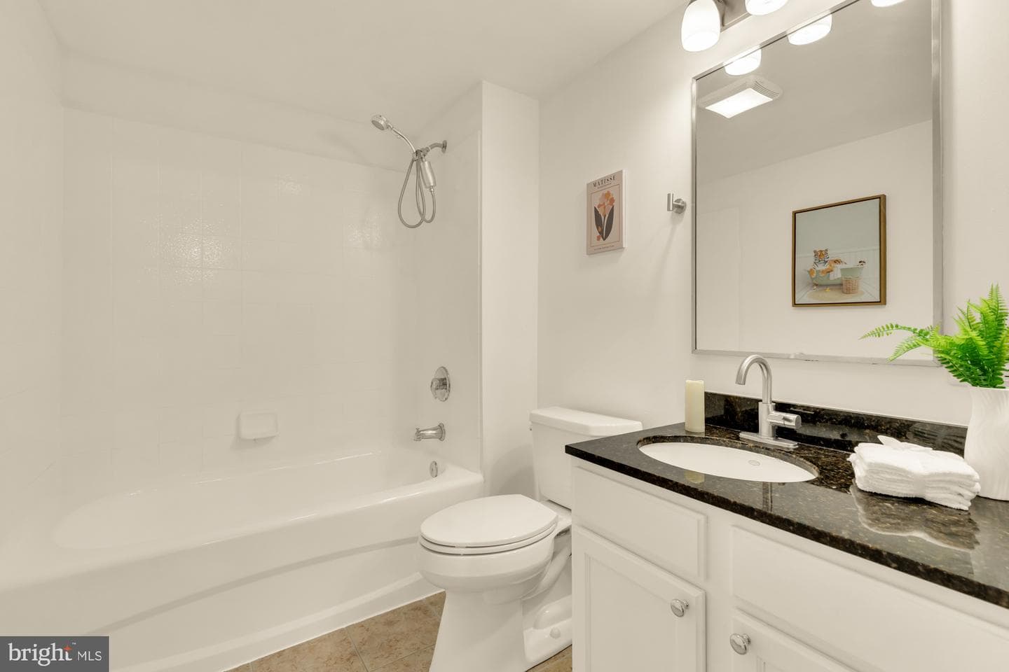880 N Pollard Street #801 photo 18