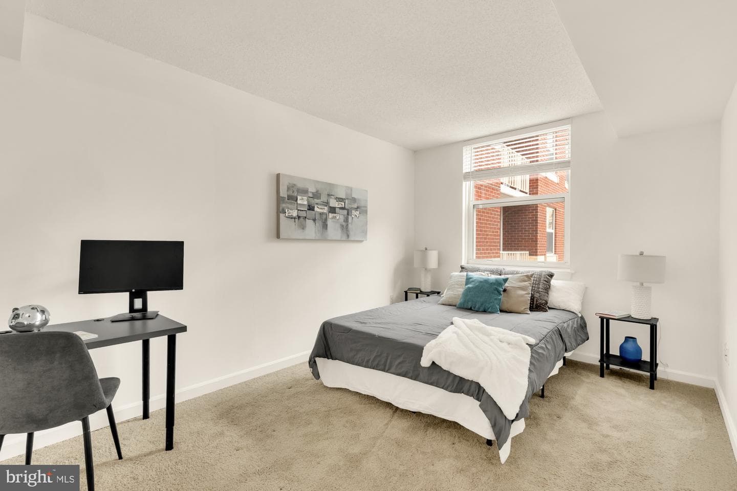 880 N Pollard Street #801 photo 21
