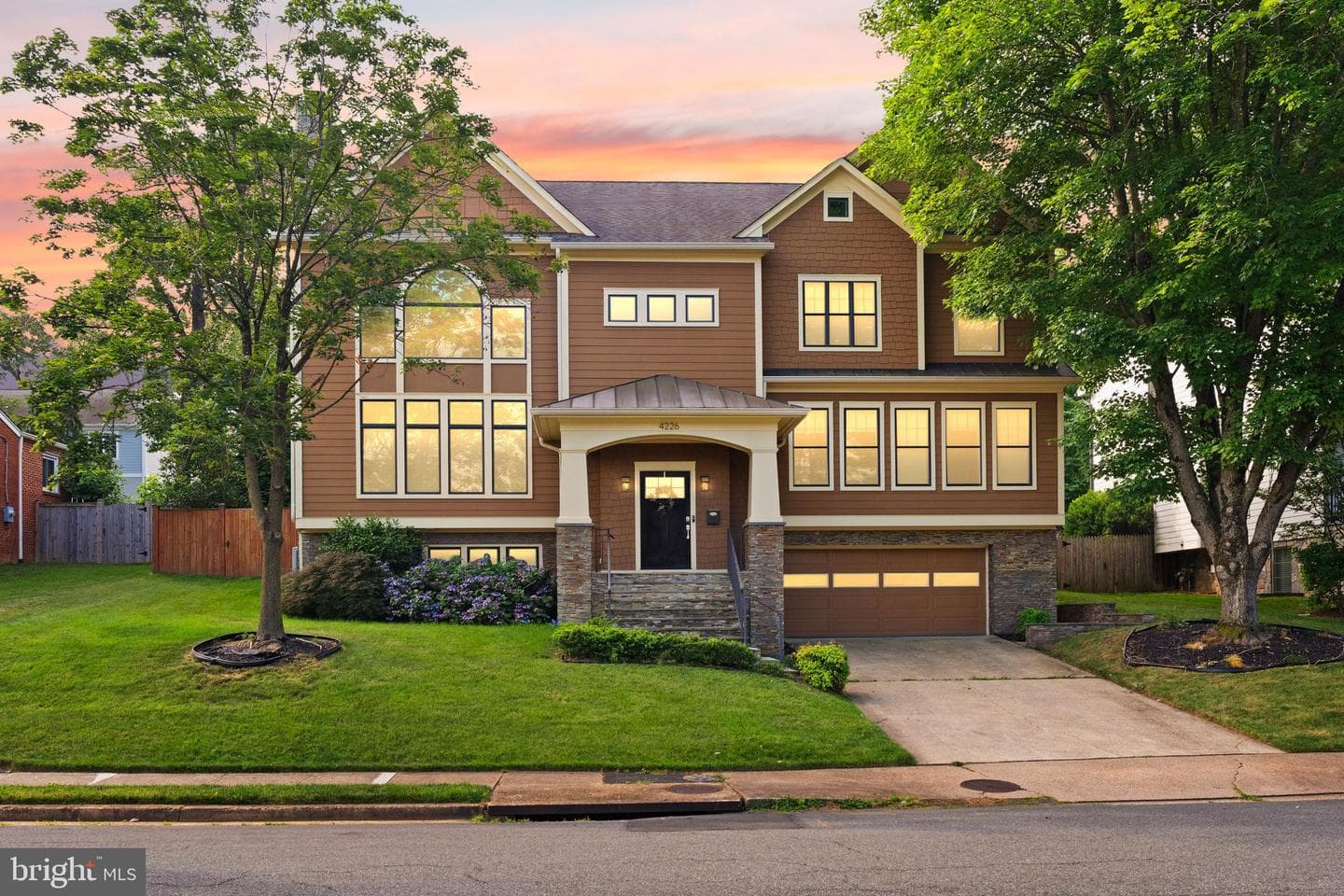 4226 40th Street N, Arlington
