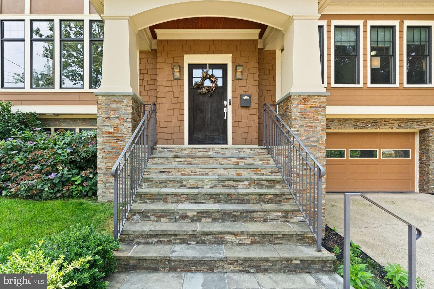 4226 40th Street N photo 5