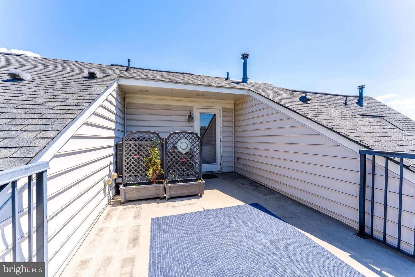 2619 S Kenmore Court photo 37