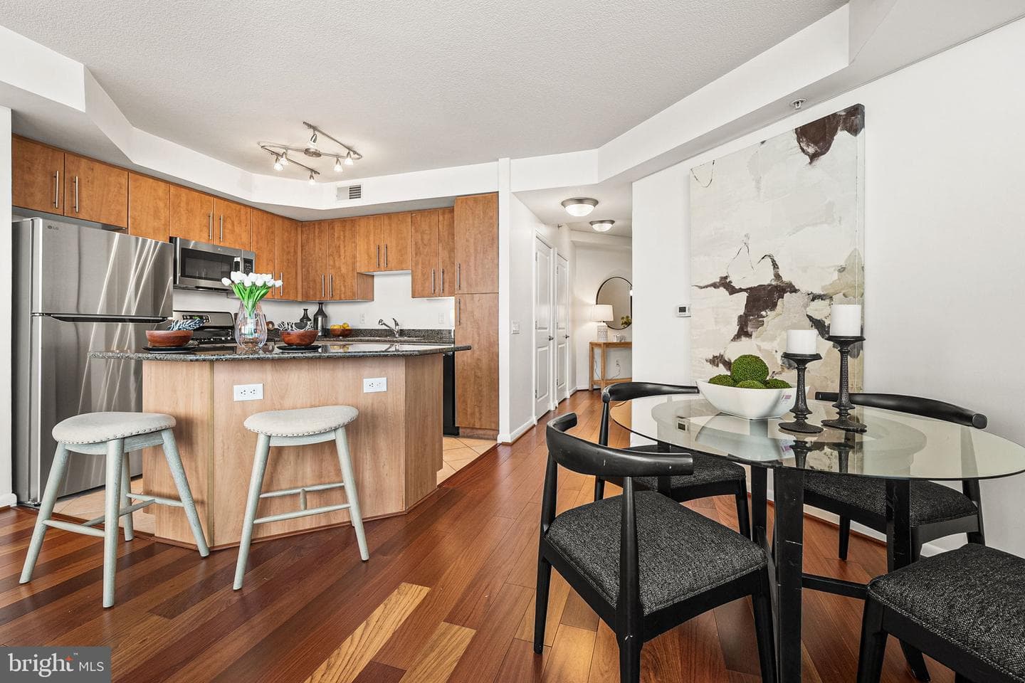 1021 N Garfield Street #637 photo 10