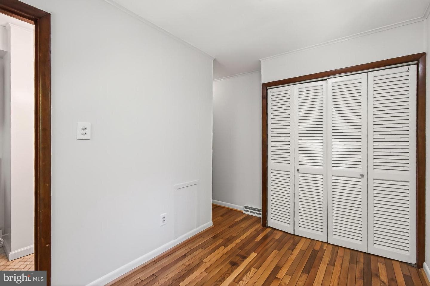 204 N Evergreen Street photo 26