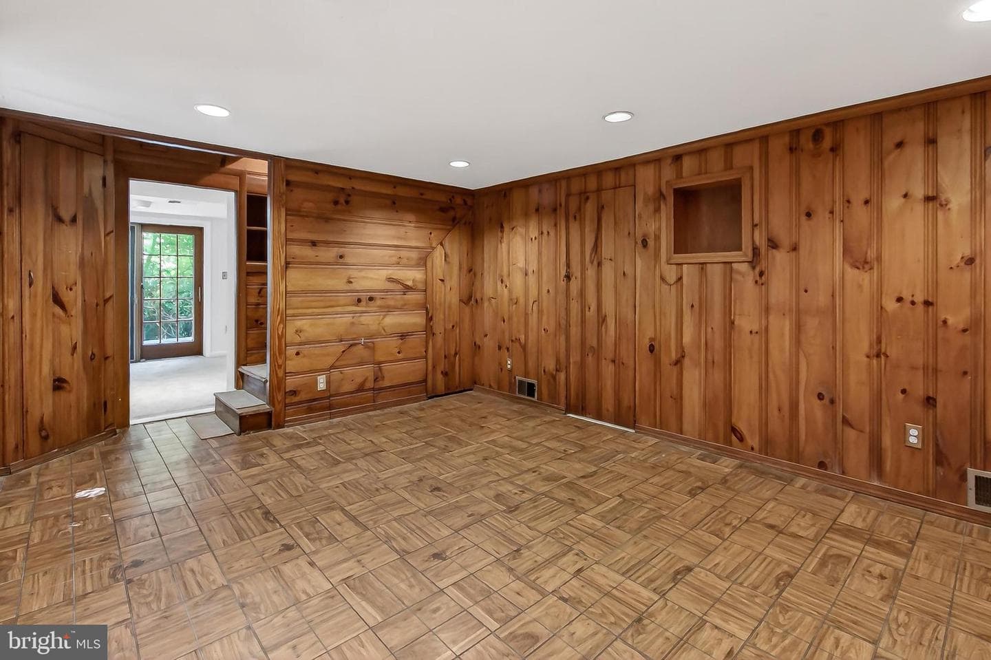 204 N Evergreen Street photo 40