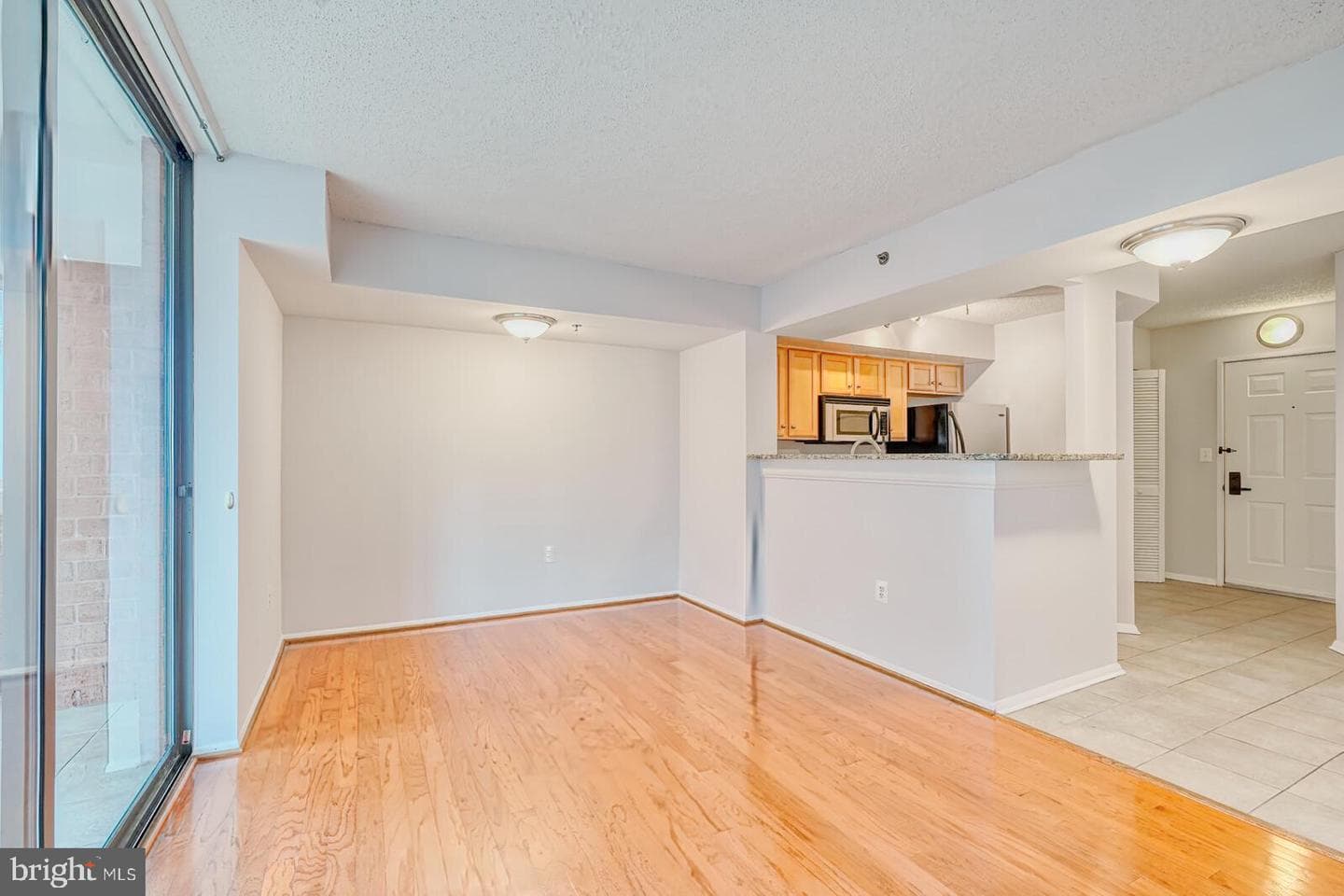 1001 N Vermont Street #811 photo 32