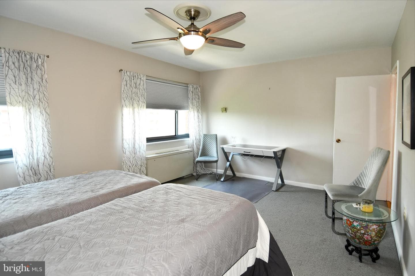 1200 S Arlington Ridge Road #704 photo 15