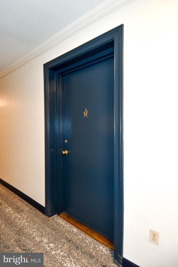 1200 S Arlington Ridge Road #704 photo 21