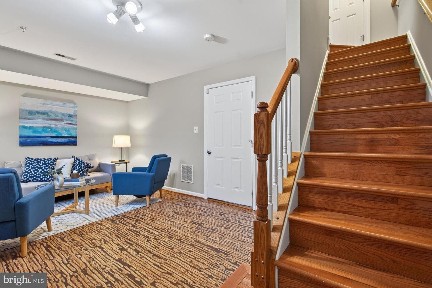 2402 N Greenbrier Court photo 42