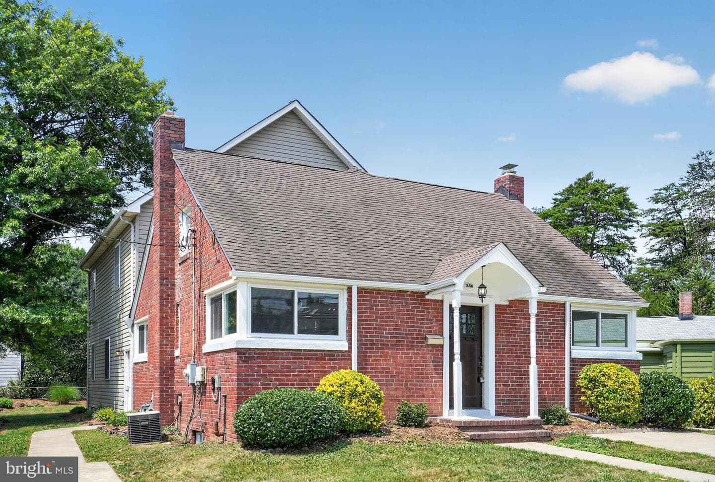 750 N George Mason Drive, Arlington